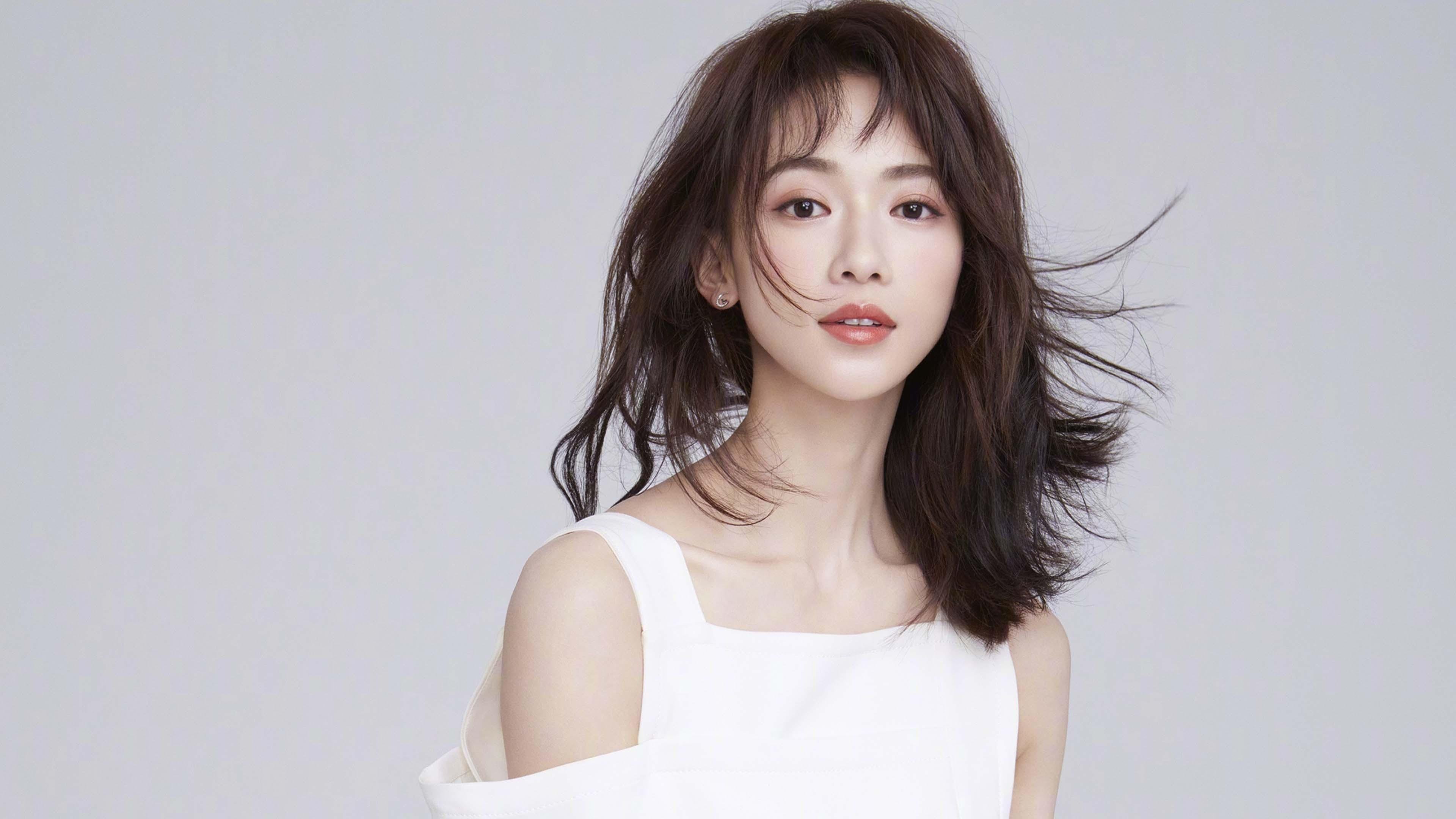 战术革命之夜，卡塞米罗中场魔术，皇家社会一波流带走曼城